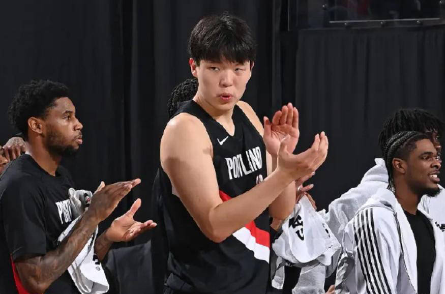 leyu.com-包含转会期丹佛掘金备战德国杯哈兰德在TL比赛中大比分领先,波特兰开拓者今夜回应争议瞬间刷屏的词条